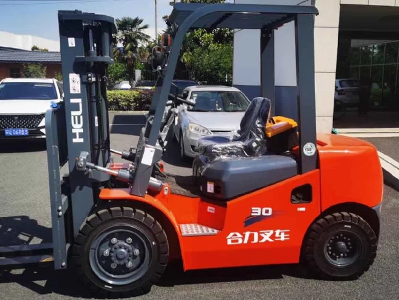  3ton HELI forklift truck