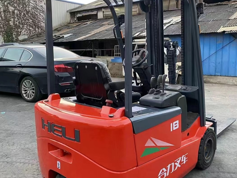 HELI 1.8 ton Electric forklift