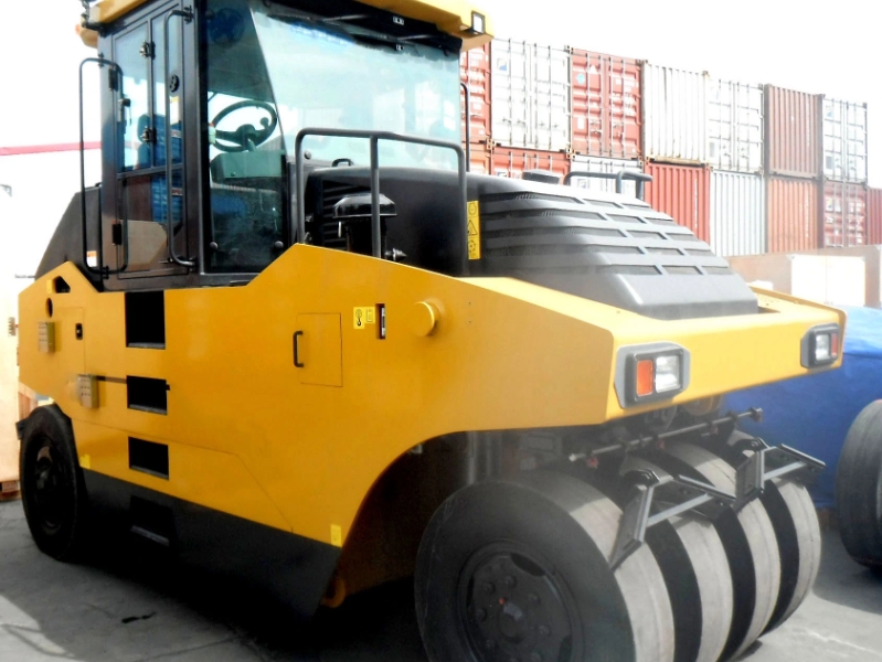 TOP BRAND Road Roller
