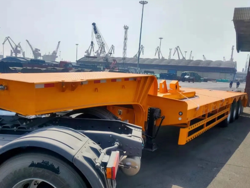 CIMC Flatbed trailer