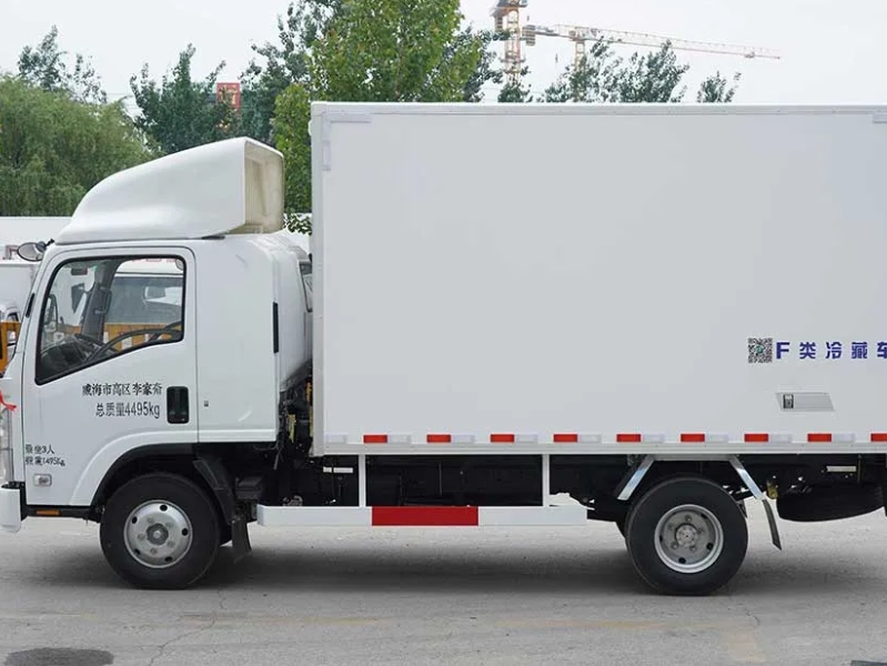 Jerry Refrigerated Truck