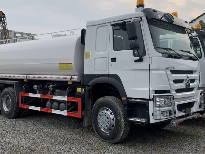 HOWO Water Tank Truck