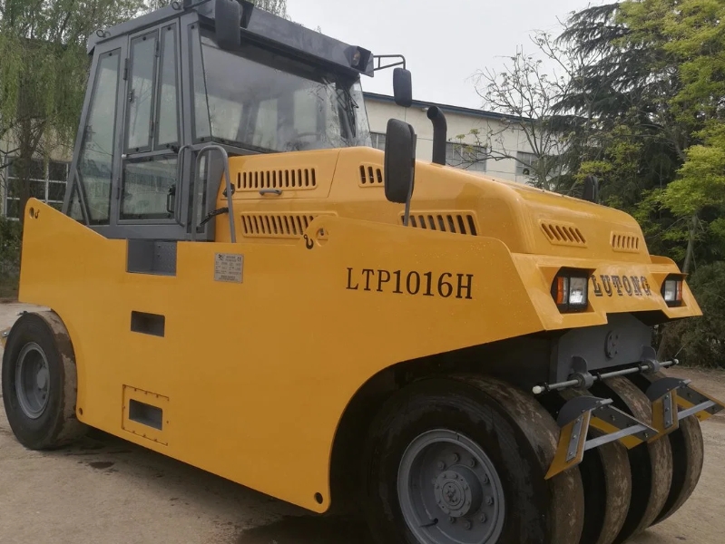 LUTONG Road roller