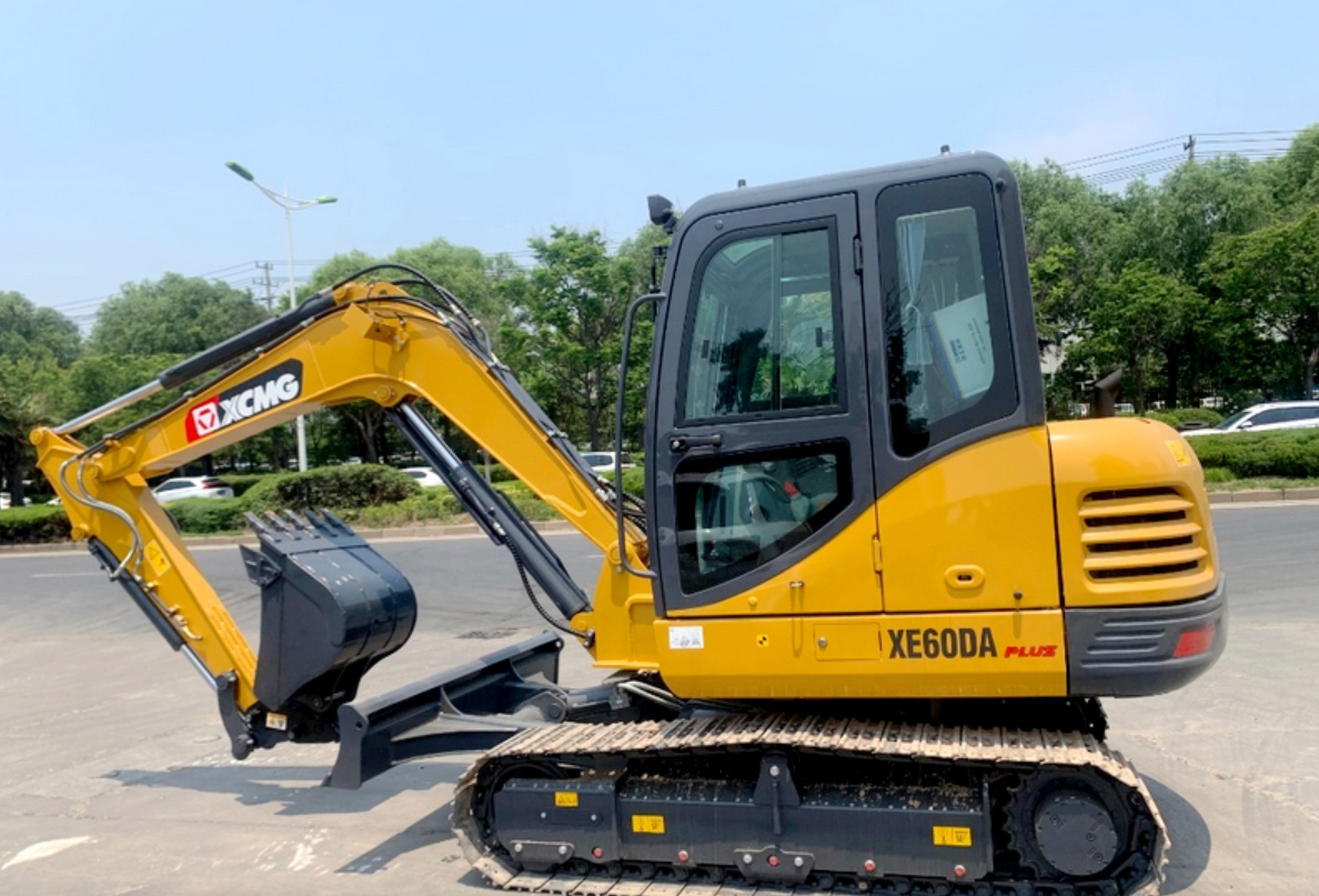 Philippines - 1 Unit XCMG XE60DA Excavator & 1 Unit DINGLI Aerial Work Platform