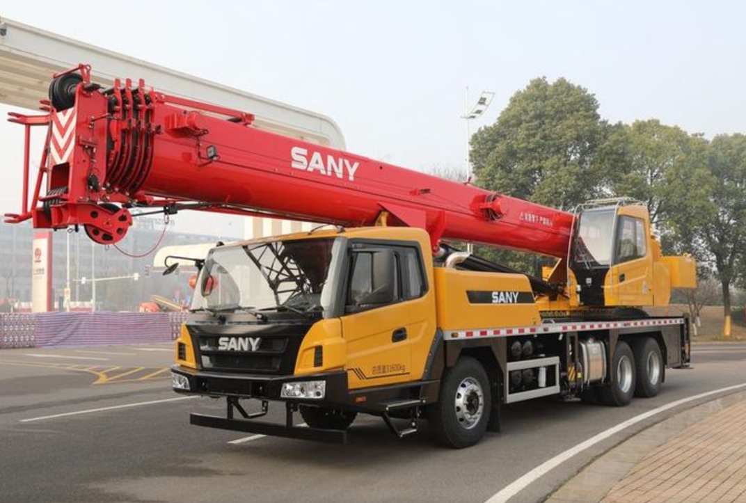 What To Look For When Buying Used Heavy Equipment